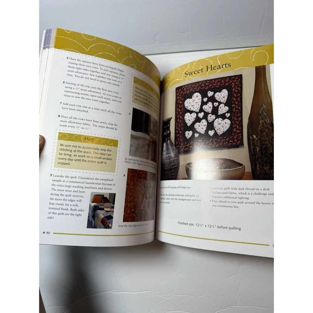 Quilt‎ as Desired Straight Line Free Motion Quilting Book Charlene C Frable
